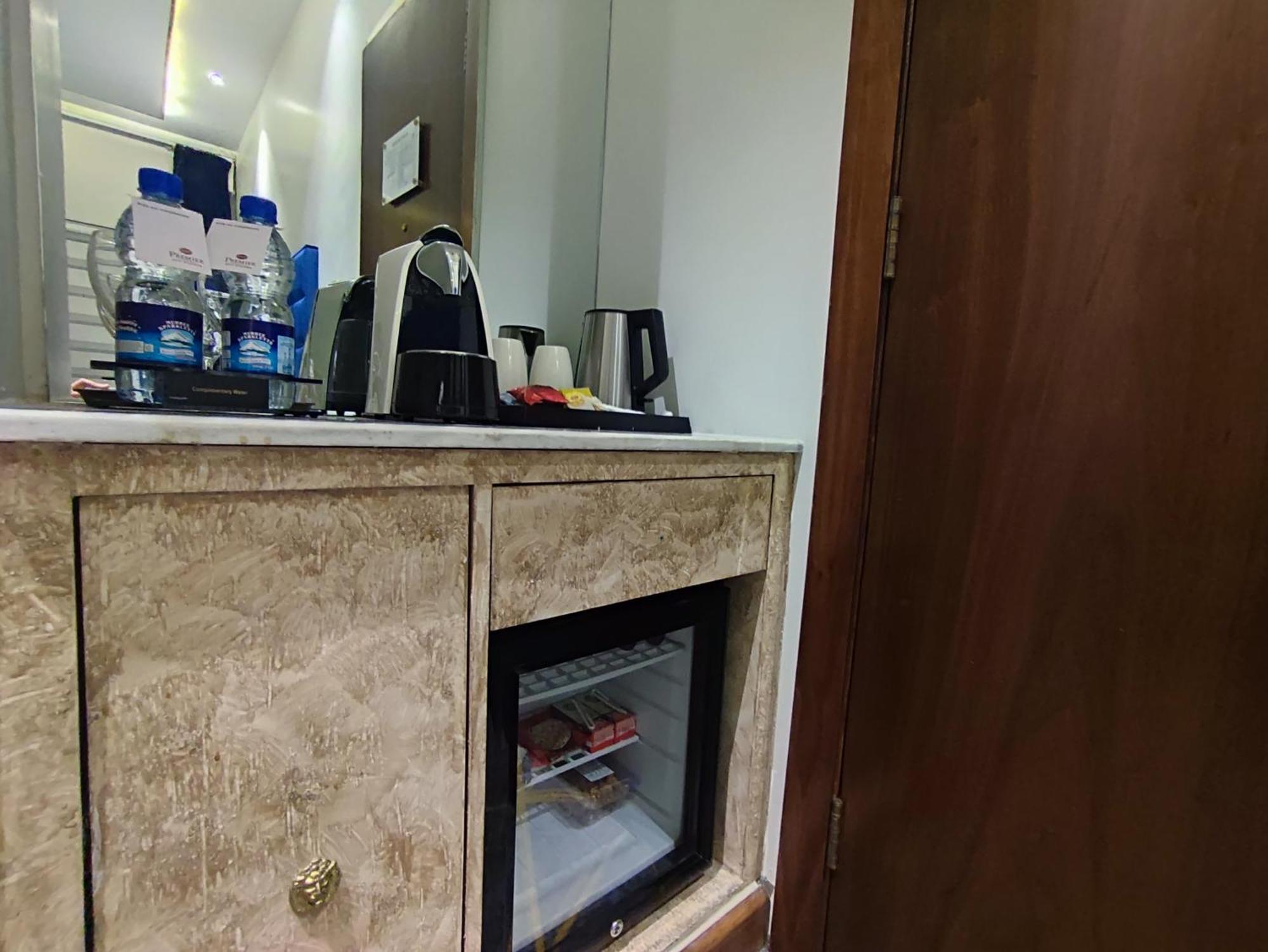 Best Western Premier İslamabad Oda fotoğraf